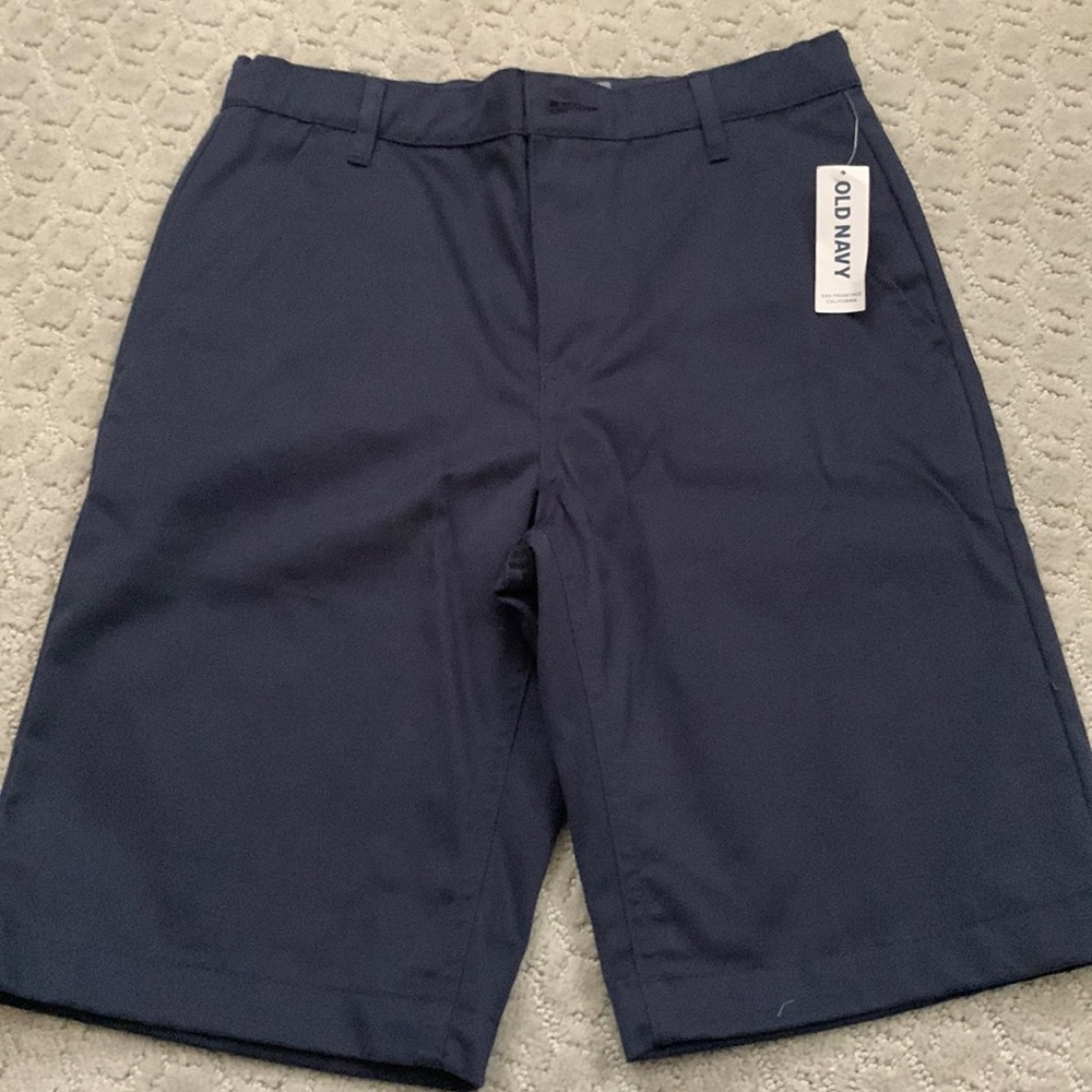 Boys Old Navy chino shorts